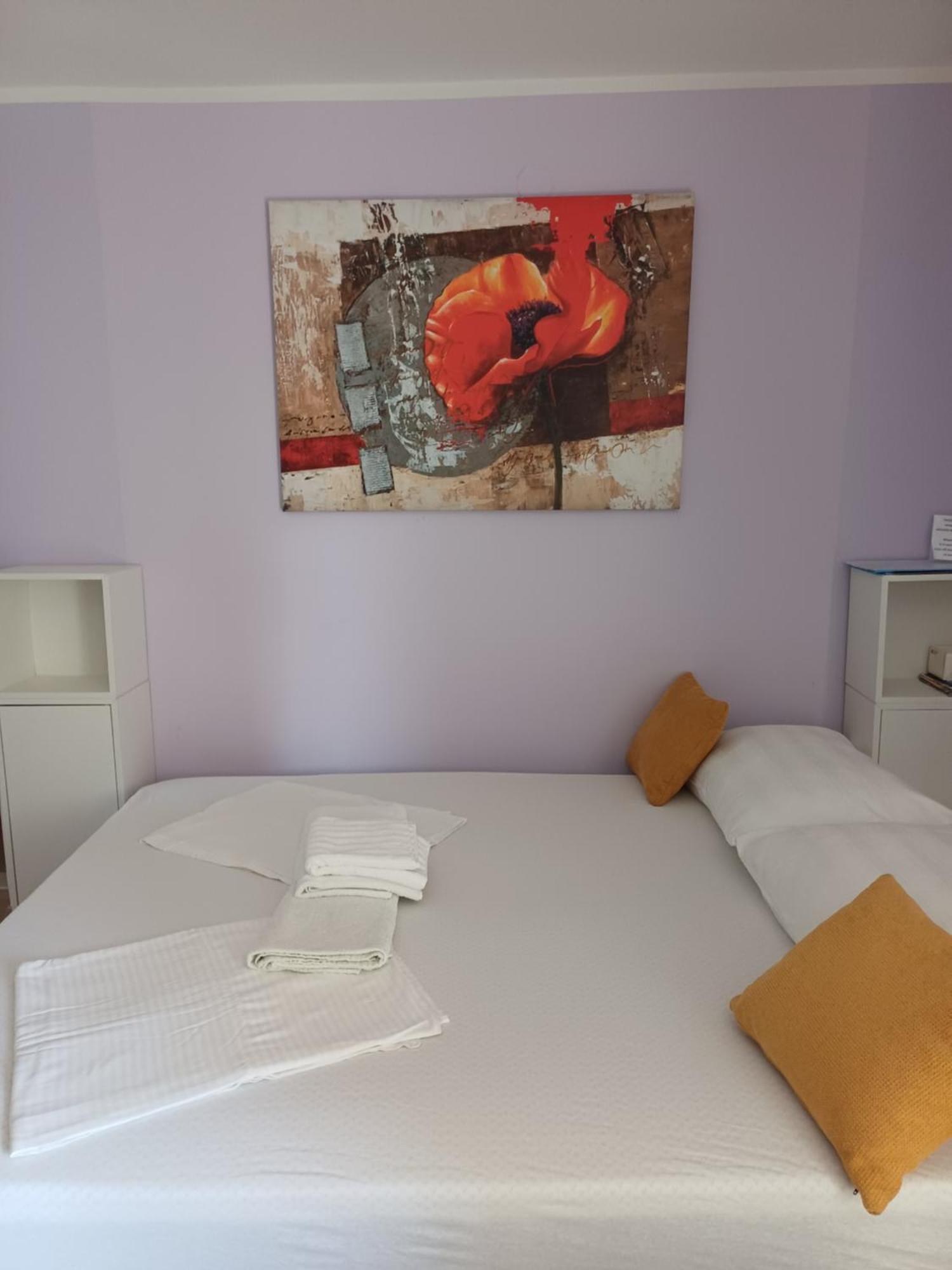 Apartment Lukas Galileo Izuzetan Макарска Экстерьер фото